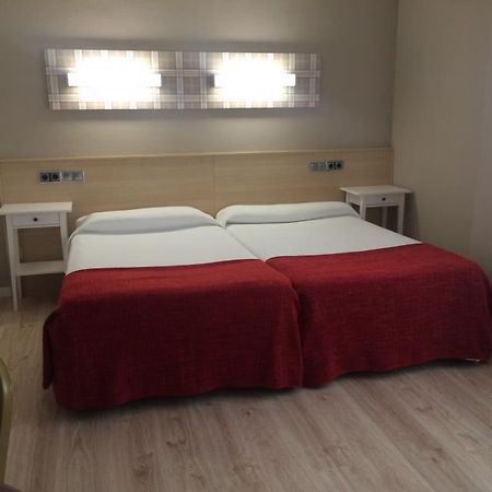 Hotel Alaiz Beriain Bagian luar foto