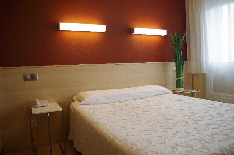 Hotel Alaiz Beriain Bagian luar foto
