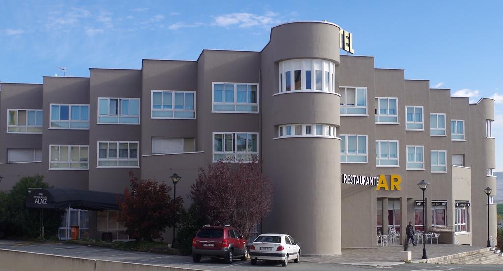 Hotel Alaiz Beriain Bagian luar foto